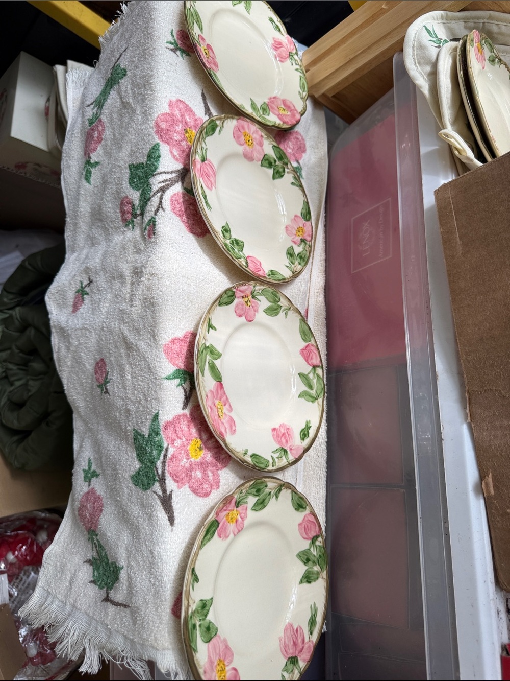 Franciscan Pink Rose Dessert Plates with Green Leaf Border - Set of 4